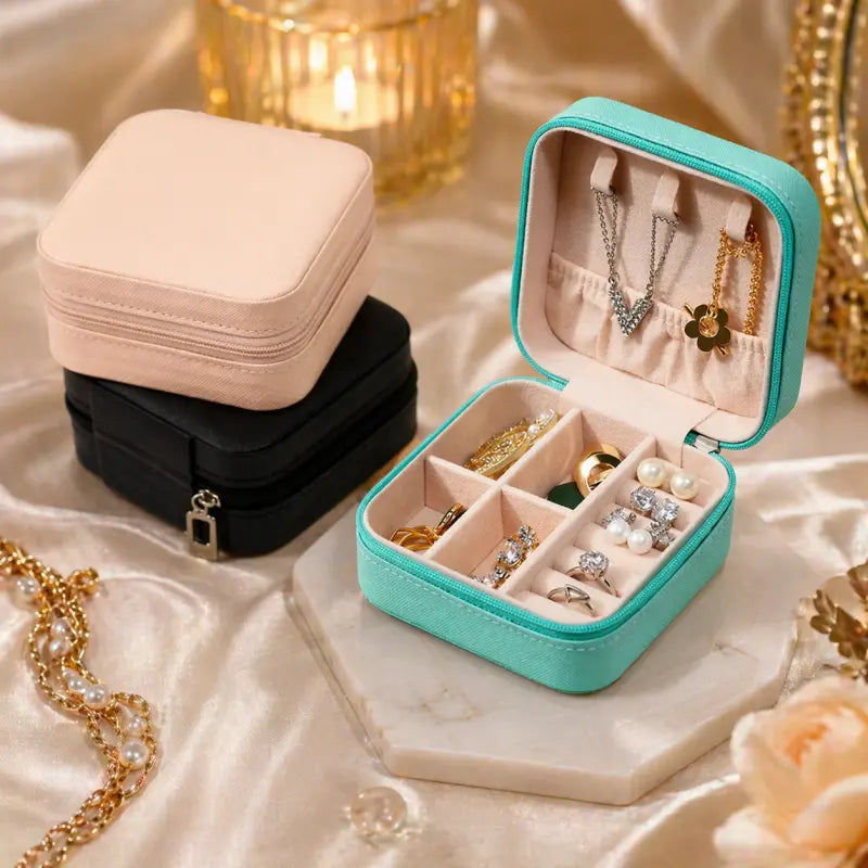 Mini Jewelry Travel Case – Portable Jewelry Organizer (High Quality)